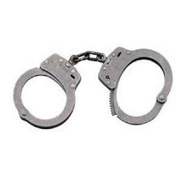 Smith & Wesson S&W 103 Chain Stainless Handcuff Smith & Wesson S&W 103 Chain Stainless Handcuff